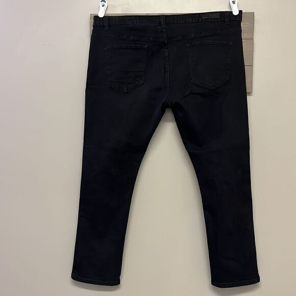 Kenneth Cole NY 5-Pocket Regular Fit “Today is Your Day” Black Jeans- 42” by 30” - Picture 3 of 16